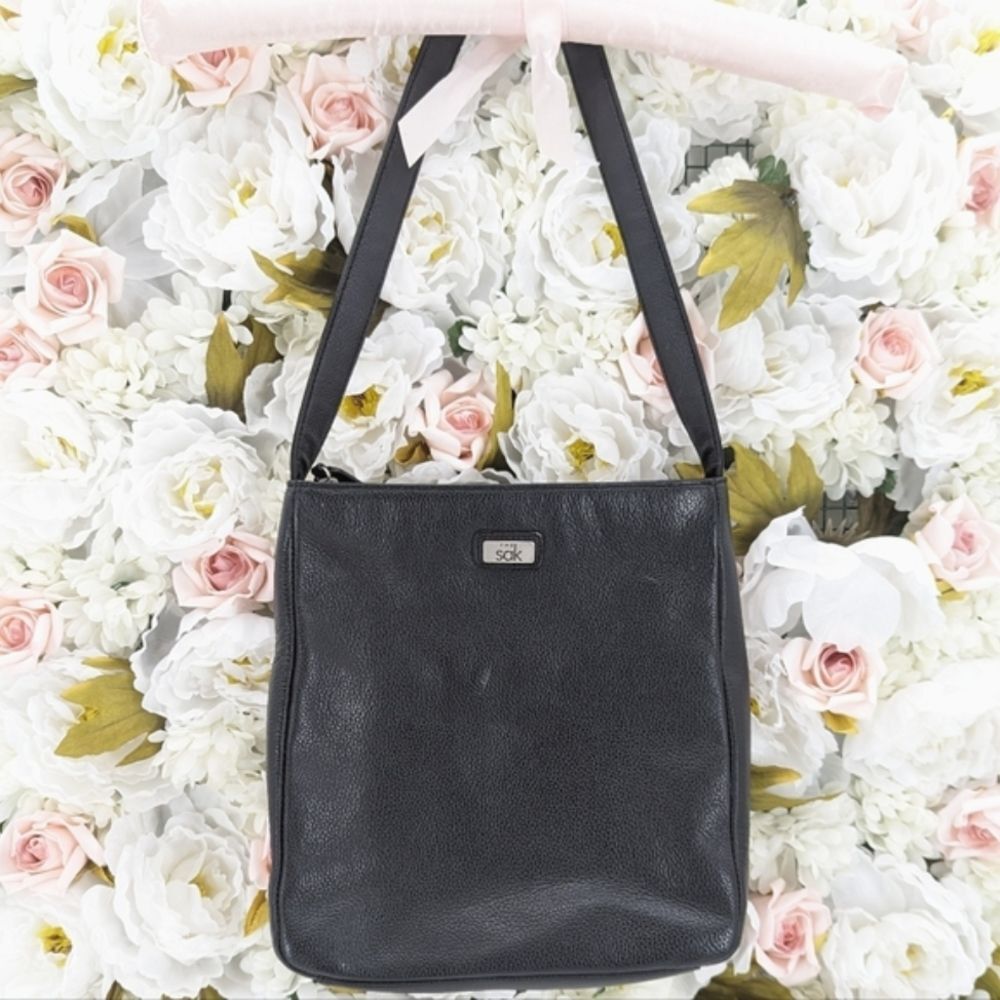 The Sak Black Pebbled Leather Square Logo Shoulder Bag Handbag Purse 10x10